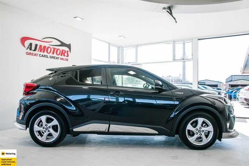 2017 Toyota C-HR, photo 3