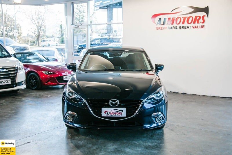 2014 Mazda Axela 2.0L SPORTS LOW KMS, photo 2