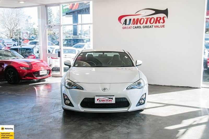 2014 Toyota 86 GT Limited, photo 2