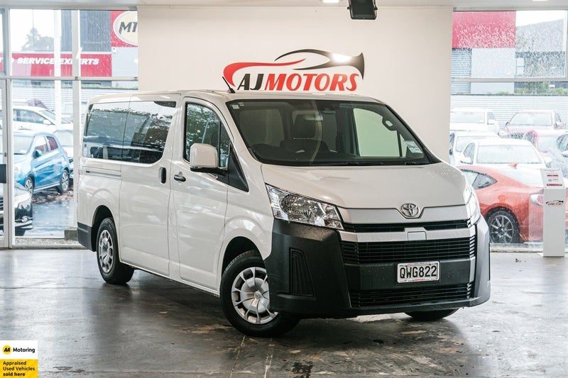 2024 Toyota Hiace ZR GVN 2.8DT/6AT