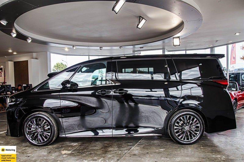 2025 Toyota Vellfire 2.4T/4WD/PILOT SEATS/, photo 3
