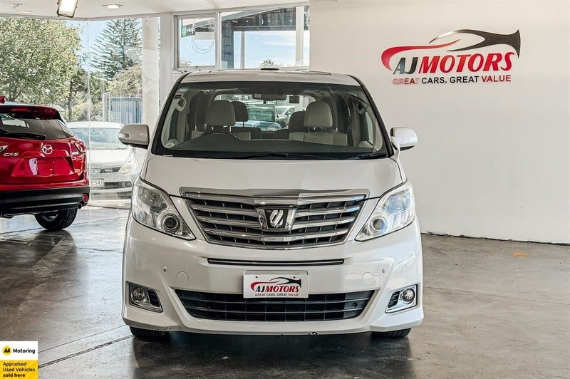 2012 Toyota Alphard 2.5L 7 Seaters, photo 2