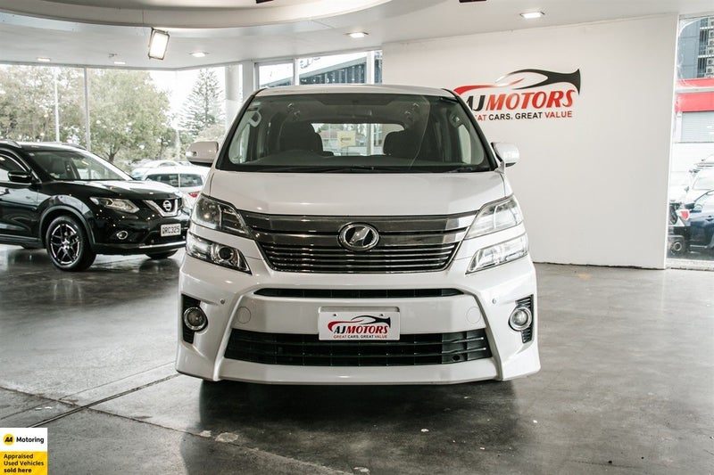 2013 Toyota Vellfire 2.4z 7 seater, photo 2
