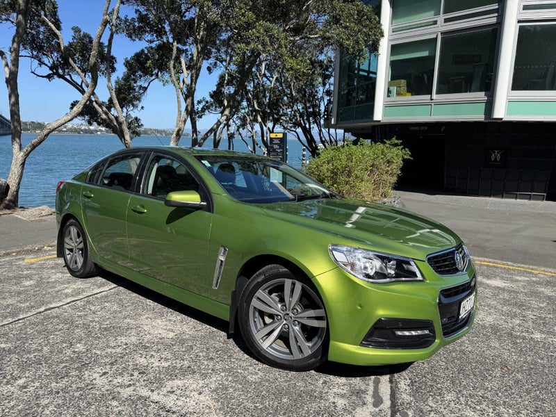 2015 Holden Commodore SV 6, photo 2