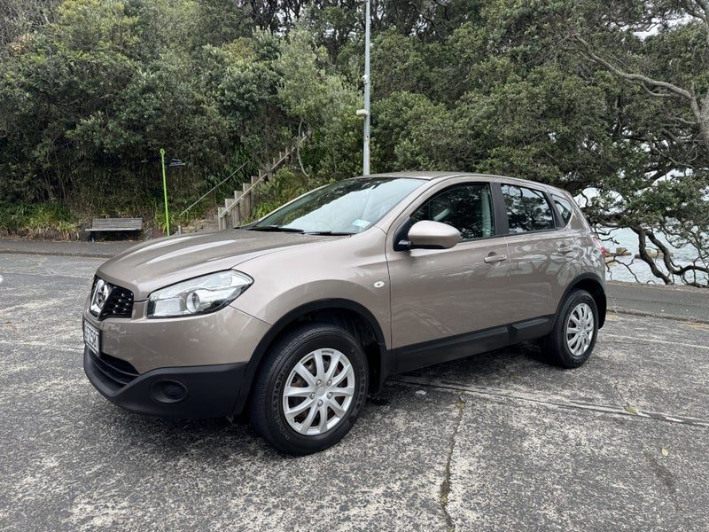 2012 Nissan Qashqai St, photo 3
