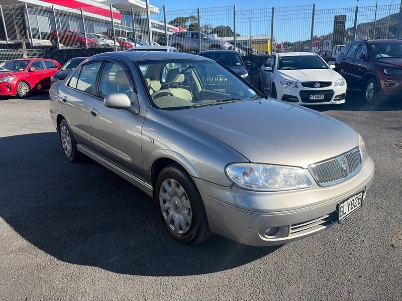 2005 Nissan Bluebird Sylphy, photo 3