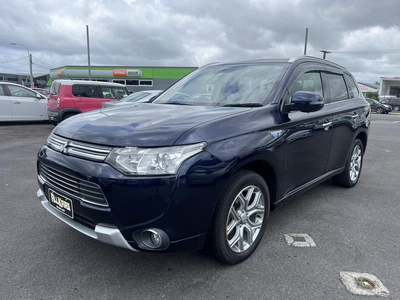 2014 Mitsubishi Outlander PHEV