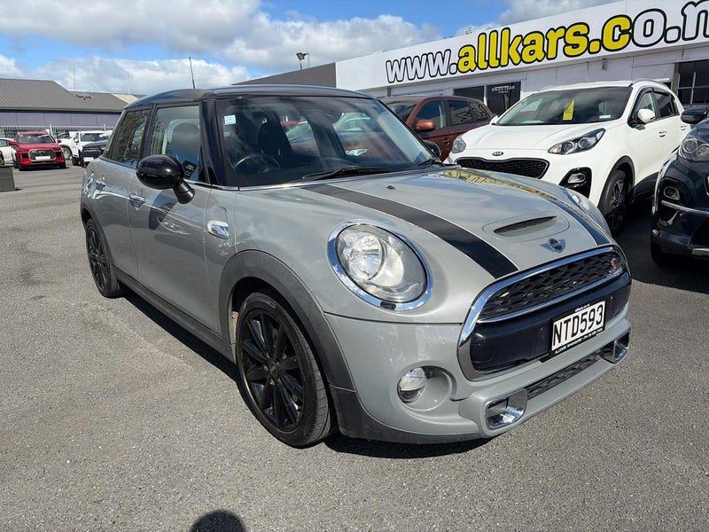 2017 MINI Hatch COOPER S 2.0P/6AT/H, photo 3