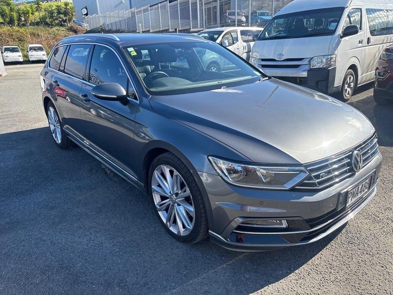 2015 Volkswagen Passat TSI 132KW HL 1.8P/7A, photo 3