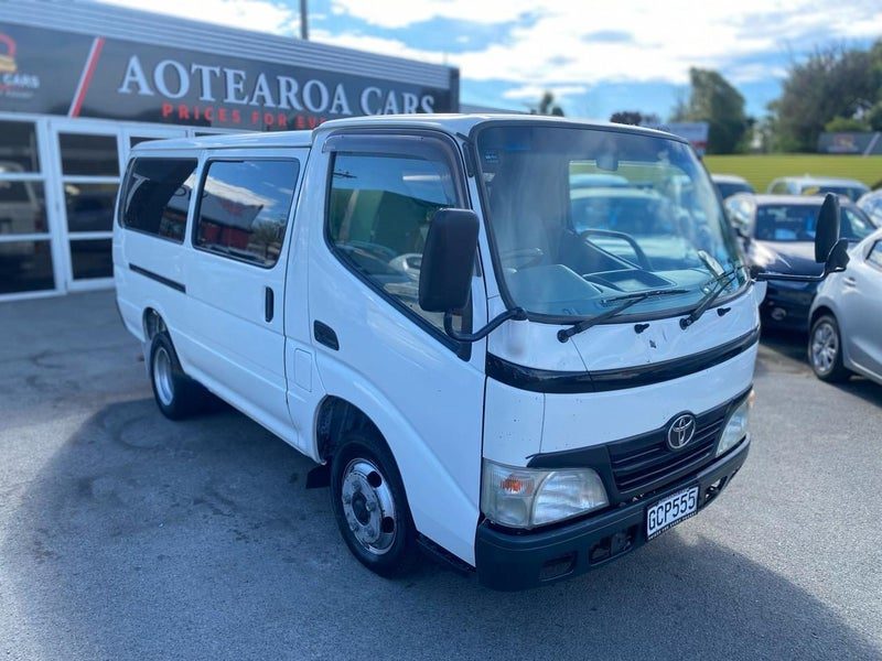 2006 Toyota Hiace TOYOACE (Dual Wheel)