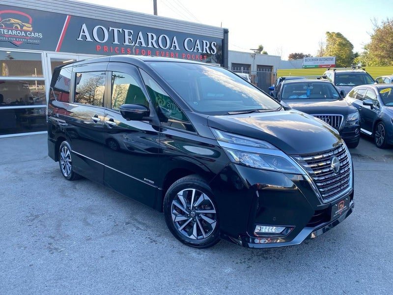 2020 Nissan Serena New Shape / Hybrid / 8 Seater