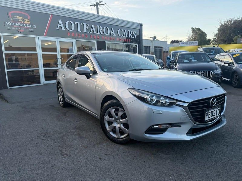2016 Mazda Axela AWD / Rare to Find