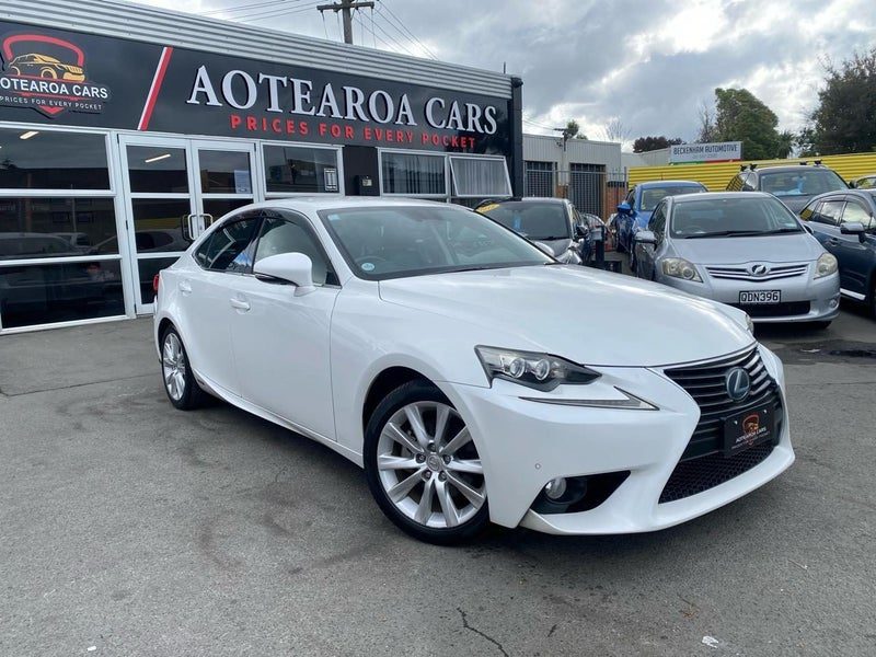 2013 Lexus IS300H Super Nice & Tidy