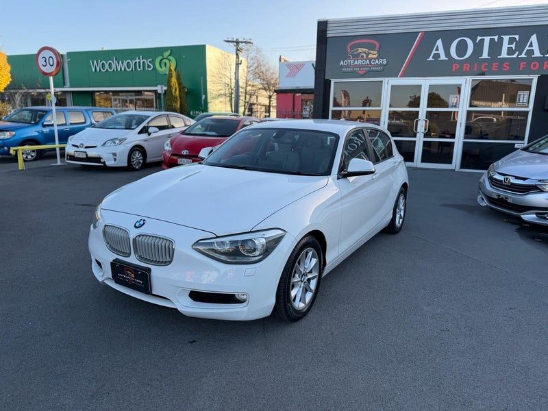 2012 BMW 116i 1 Series 116i Hatchback, photo 2