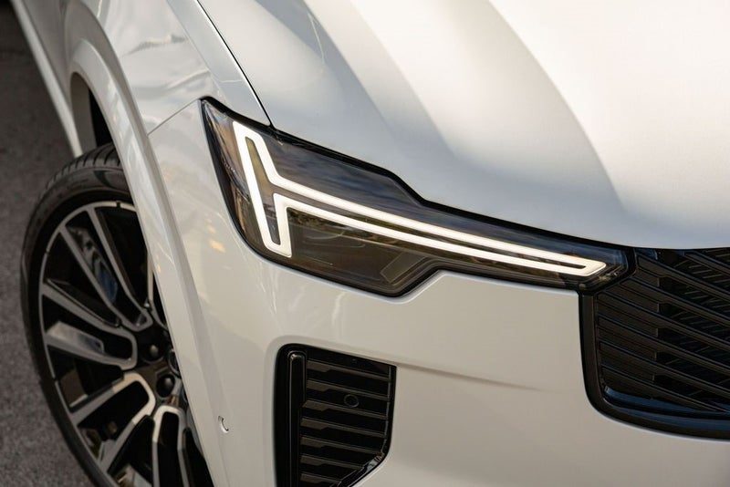 2026 Volvo XC90 T8 Ultra Plug-in Hybrid, photo 2