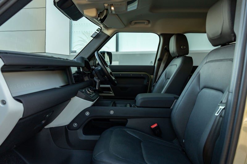 2022 Land Rover Defender 110 D240 SE, photo 3