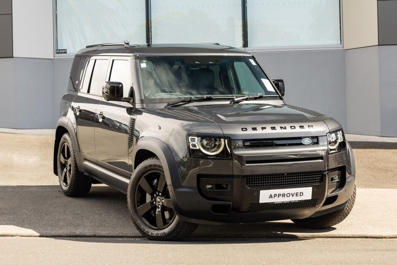2023 Land Rover Defender 110 D300 HSE, main photo