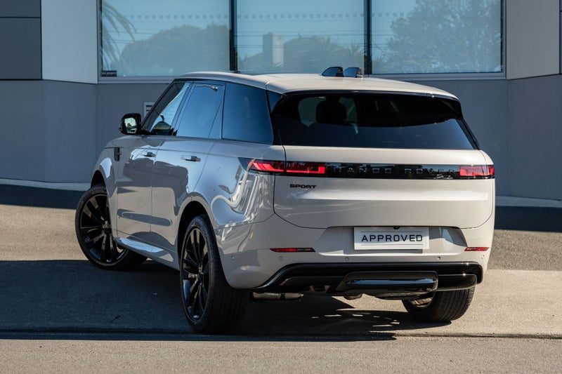 2026 Land Rover Range Rover Sport D300 Dynamic SE, photo 2