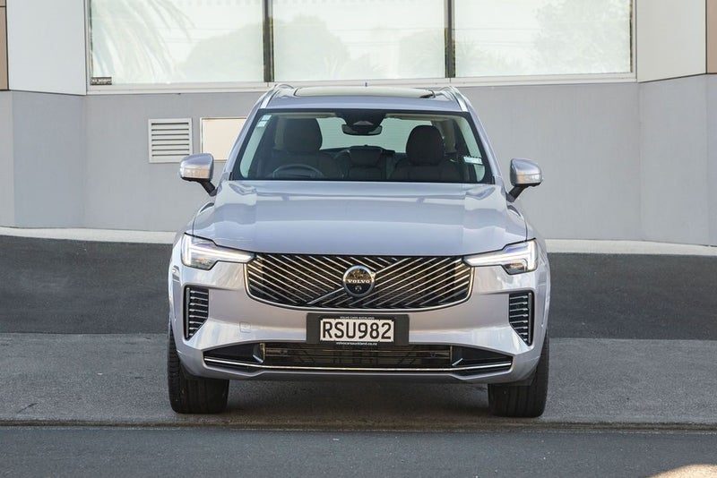 2026 Volvo XC90 B5 AWD Ultra Bright, photo 3