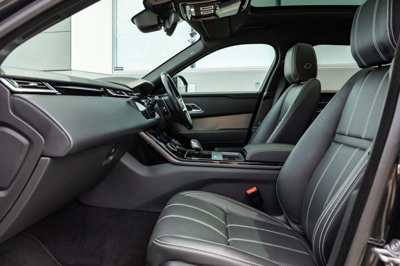 2022 Land Rover Range Rover Velar R-Dynamic, photo 3