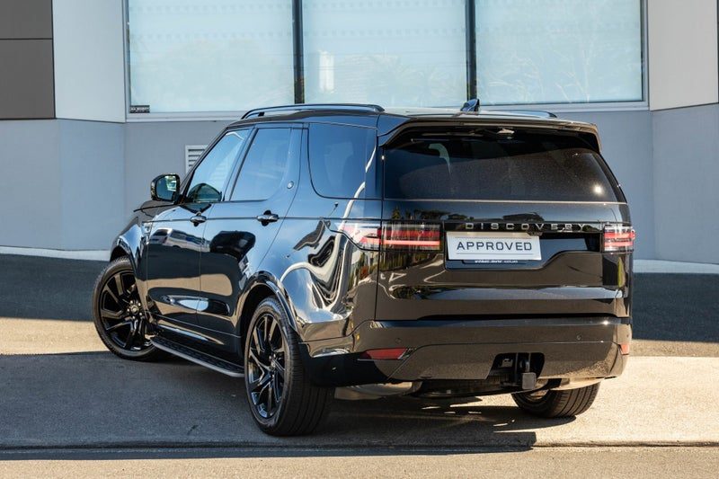 2026 Land Rover Discovery D250 Dynamic SE, photo 2