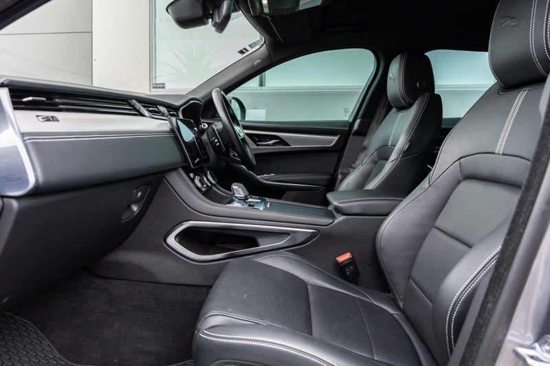 2022 Jaguar F-PACE P250 R-Dynamic SE, photo 3