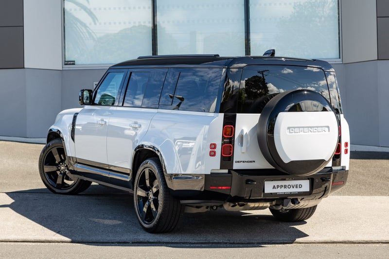 2025 Land Rover Defender 130 D300 X-Dynamic HSE, photo 2