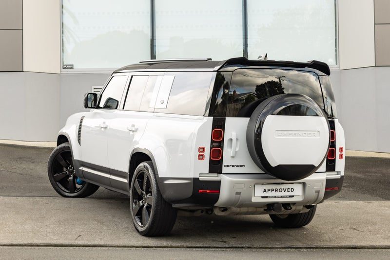 2024 Land Rover Defender 130 P400 HSE, photo 2