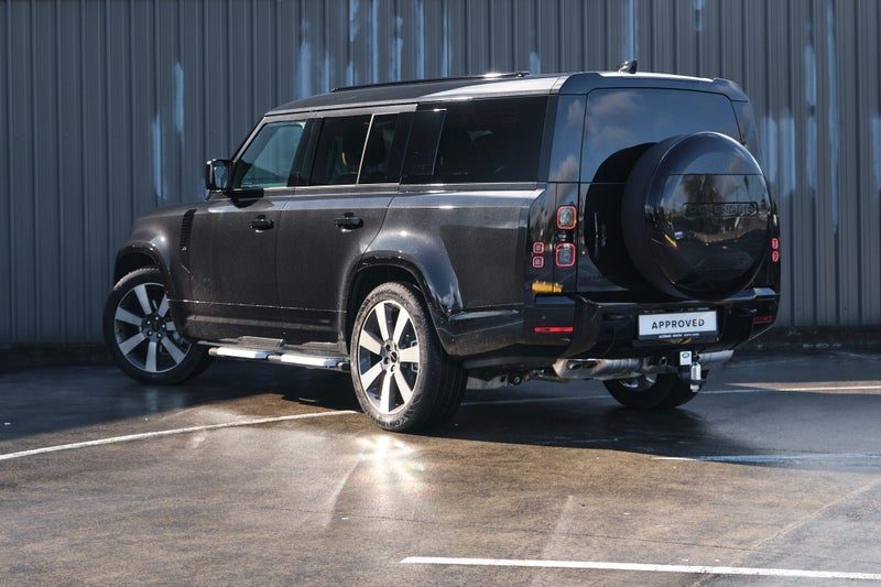 2026 Land Rover Defender 130 D350 X-Dynamic HSE, photo 3