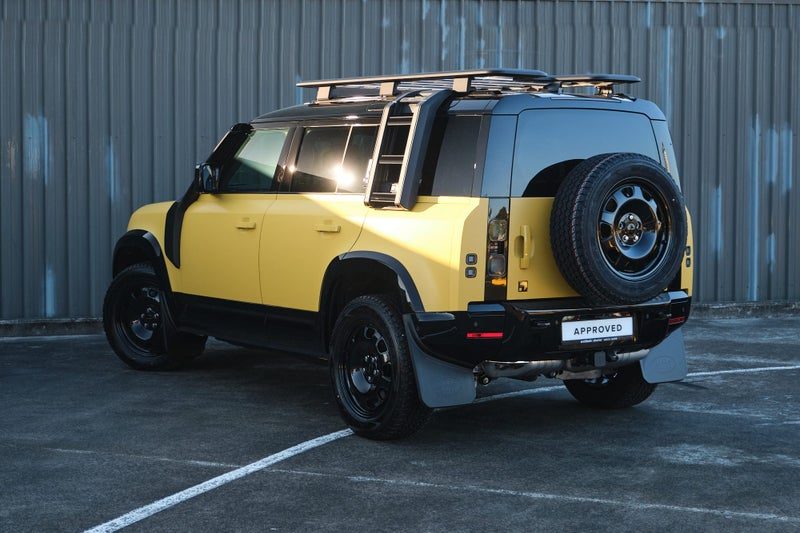 2026 Land Rover Defender 110 Trophy Edition 1, photo 3