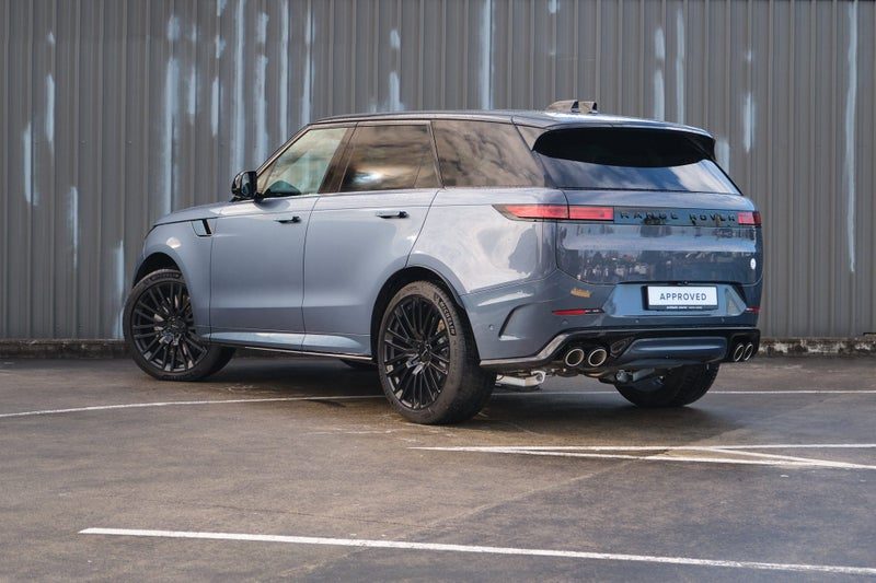 2026 Land Rover Range Rover Sport P635 SV, photo 3