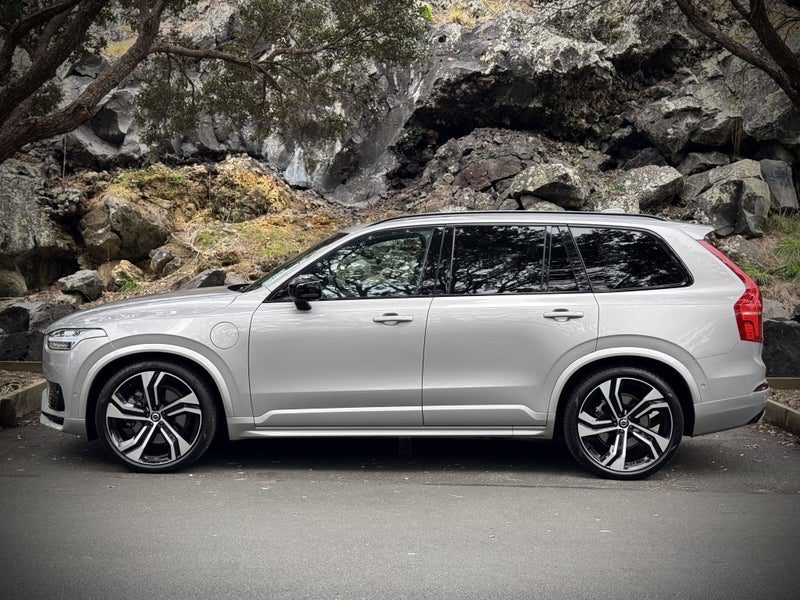 2022 Volvo XC90 Ultimate Recharge, photo 3