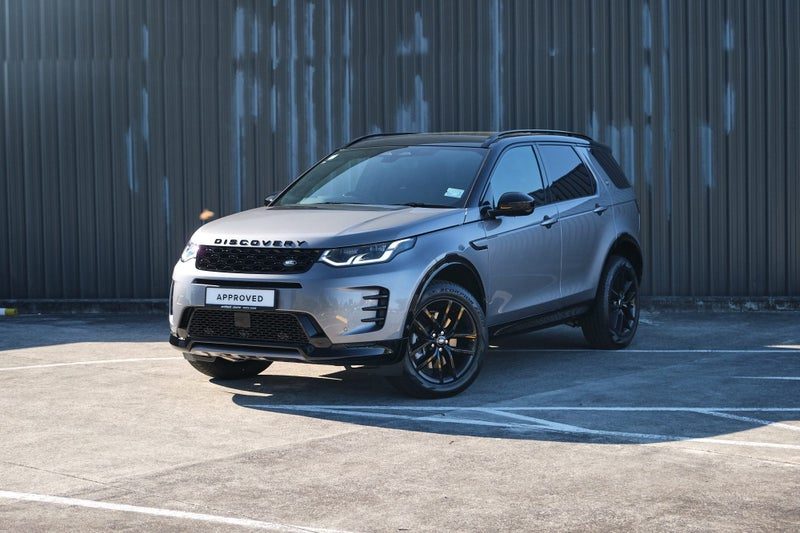2026 Land Rover Discovery Sport Landmark, photo 2