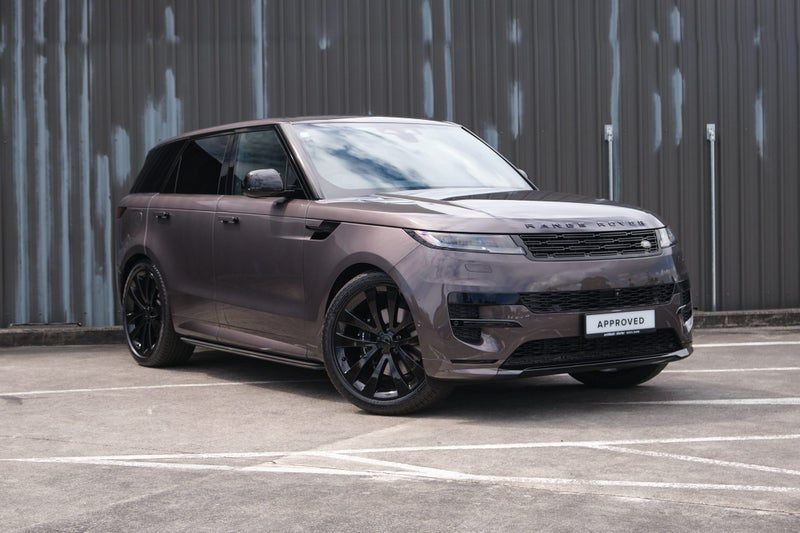2026 Land Rover Range Rover Sport P460e Dynamic SE