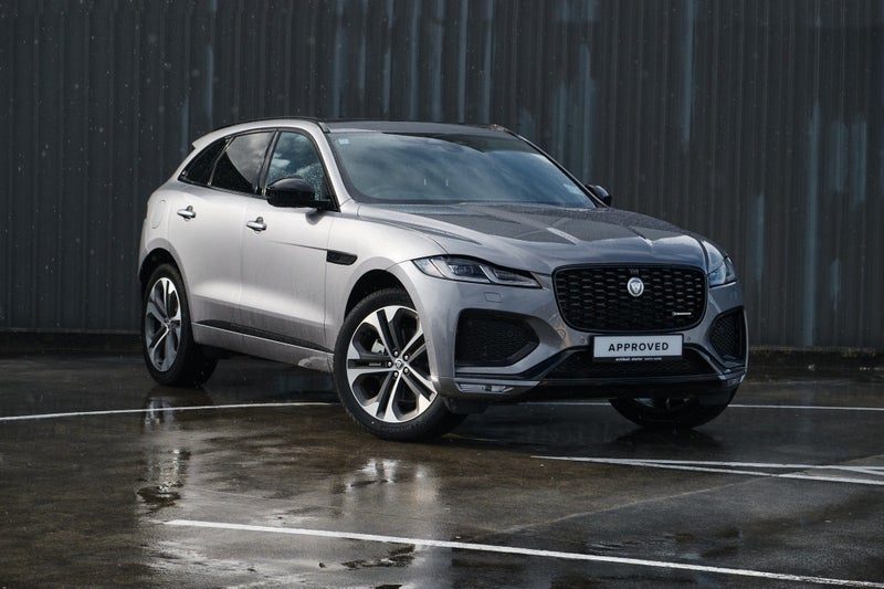 2025 Jaguar F-PACE P250 R-Dynamic SE