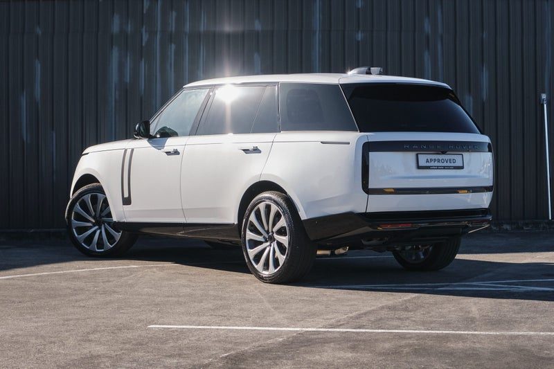 2026 Land Rover Range Rover D350 HSE LWB (7), photo 3