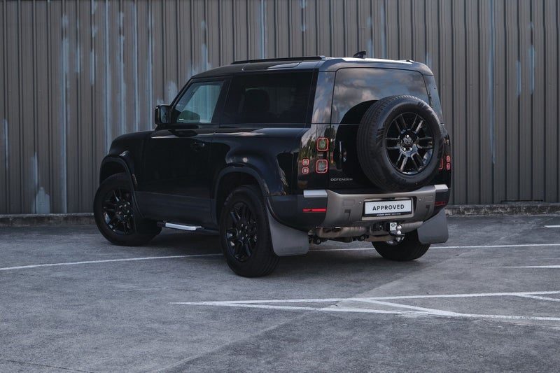 2026 Land Rover Defender 90 D250 S, photo 3