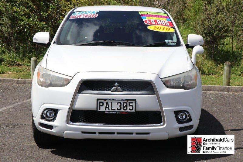 2010 Mitsubishi RVR, photo 2