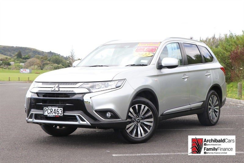 2022 Mitsubishi Outlander LS 2.4P/4WD/CVT, main photo