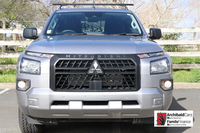 2025 Mitsubishi Triton CC GLX 4WD 6AT 2.4DT, photo 3