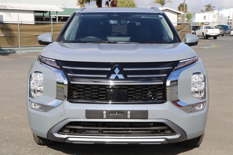 2026 Mitsubishi Outlander VRX 2.5P/4WD/CVT, photo 2