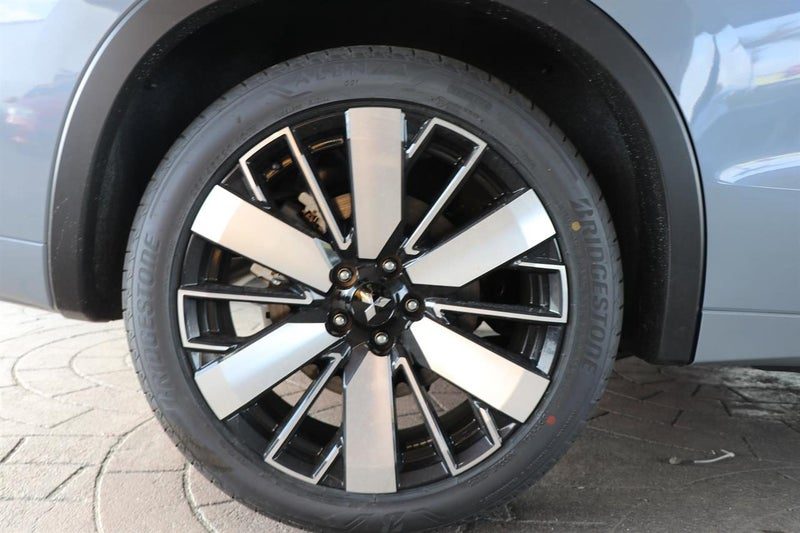 2026 Mitsubishi Outlander VRX 2.5P/4WD/CVT, photo 3