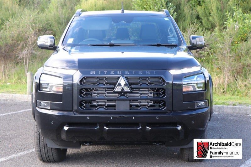 2026 Mitsubishi Triton DC VRX 4WD 6AT 2.4DT, photo 2