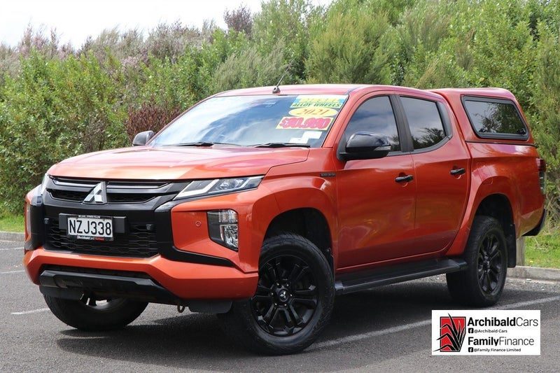 2022 Mitsubishi Triton DC GLSB 4WD 6AT 2.4D
