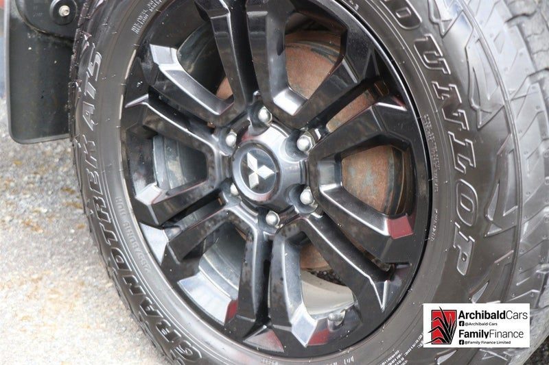 2022 Mitsubishi Triton DC GLSB 4WD 6AT 2.4D, photo 3