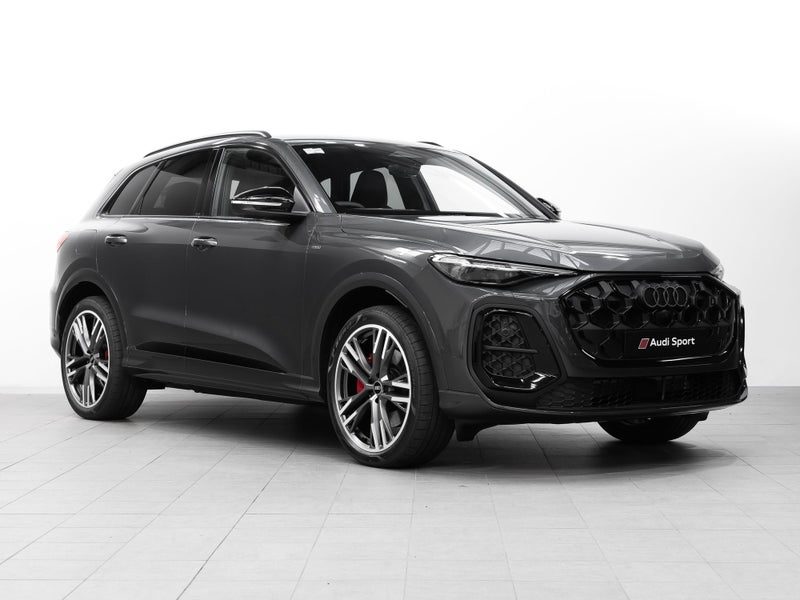 2026 Audi Q5 E-Hybrid S-Line 4WD