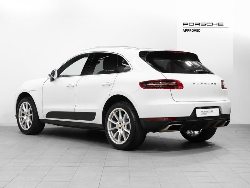 2018 Porsche Macan 2L Turbo Petrol AWD, photo 2
