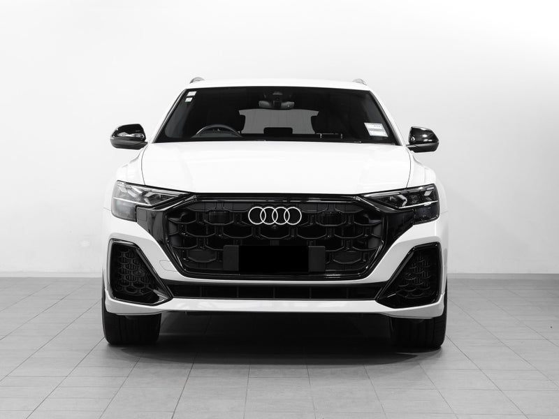 2025 Audi Q8 60 Quattro Petrol e-Hybrid, photo 2