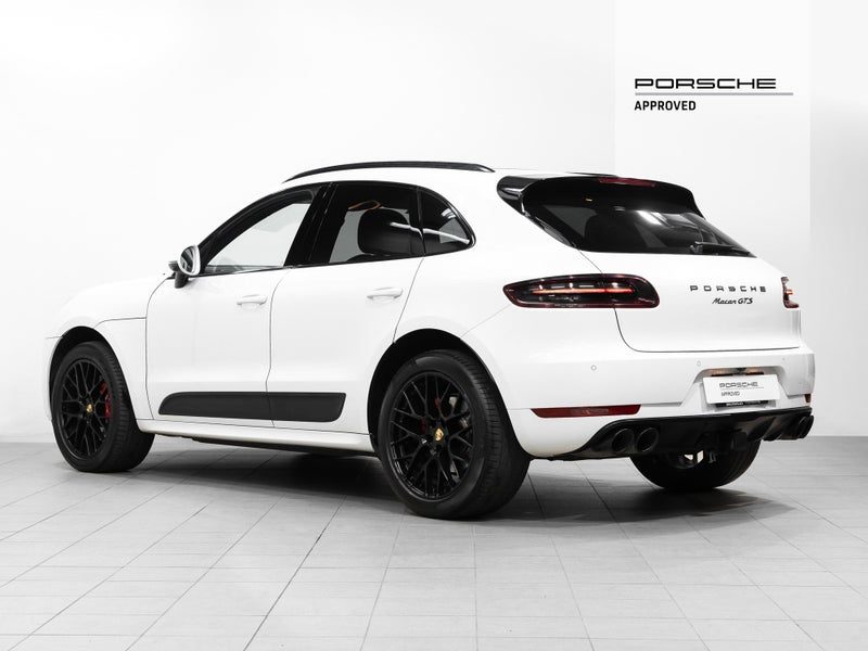 2017 Porsche Macan GTS 3L V6 Petrol Turbo AWD, photo 2