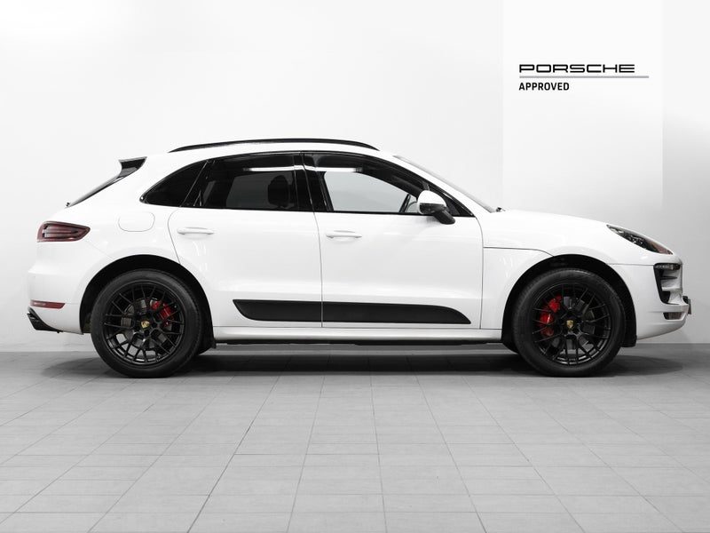 2017 Porsche Macan GTS 3L V6 Petrol Turbo AWD, photo 3